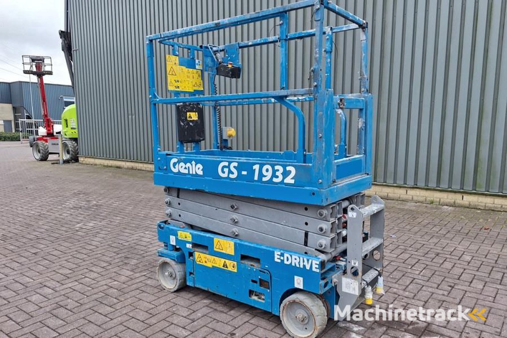 Genie GS1932 E-Drive Several In Stock, 8m Working Height