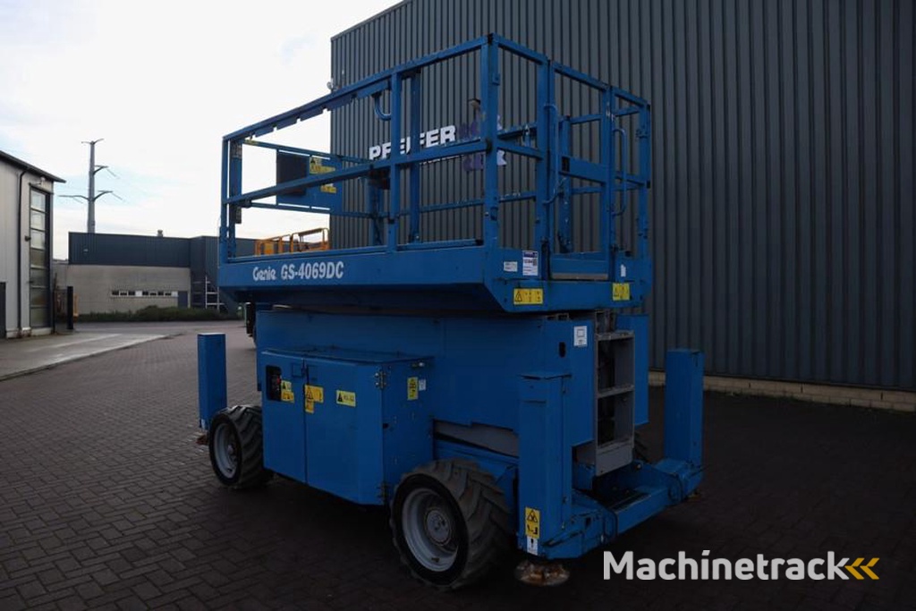 Genie GS4069DC Electric, 14m Working Height, 363kg Capac