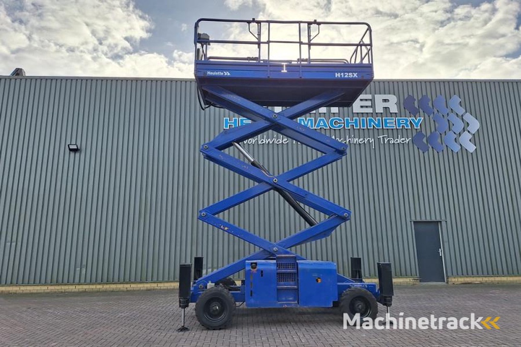 Haulotte H12SX Diesel, 4x4 Drive, 12m Working Height, 700kg