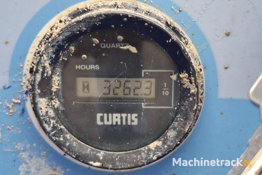 Haulotte H12SX Diesel, 4x4 Drive, 12m Working Height, 700kg