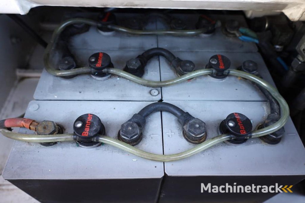 Holland Lift Ecostar HL-11812 Electric, 14m Working Height, 300