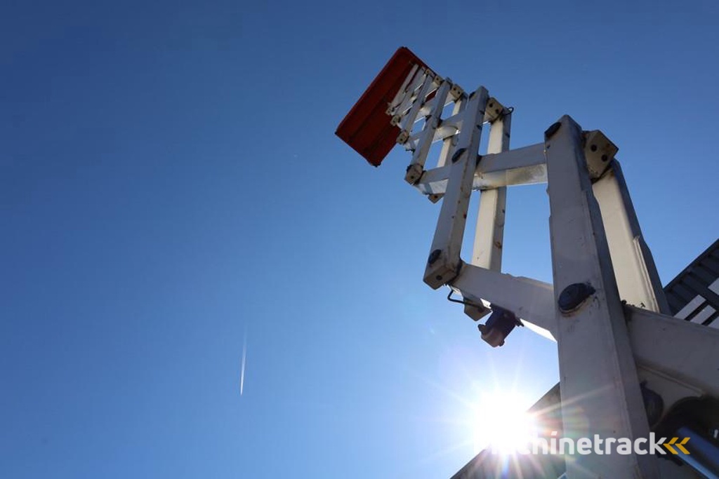 Holland Lift Ecostar HL-11812 Electric, 14m Working Height, 300