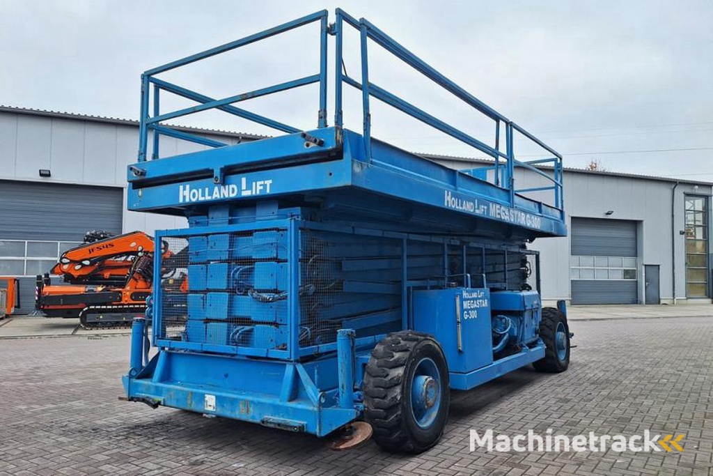 Holland Lift Megastar G300 Diesel, 4x4x4 Drive, 33.5m Working H