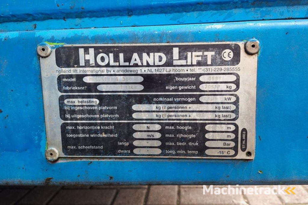 Holland Lift Megastar G300 Diesel, 4x4x4 Drive, 33.5m Working H