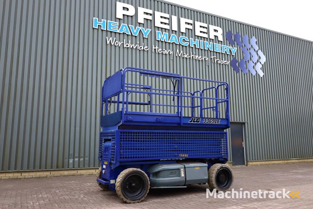 JLG 3369LE Electric, 12m Working Height, 450kg Capacit