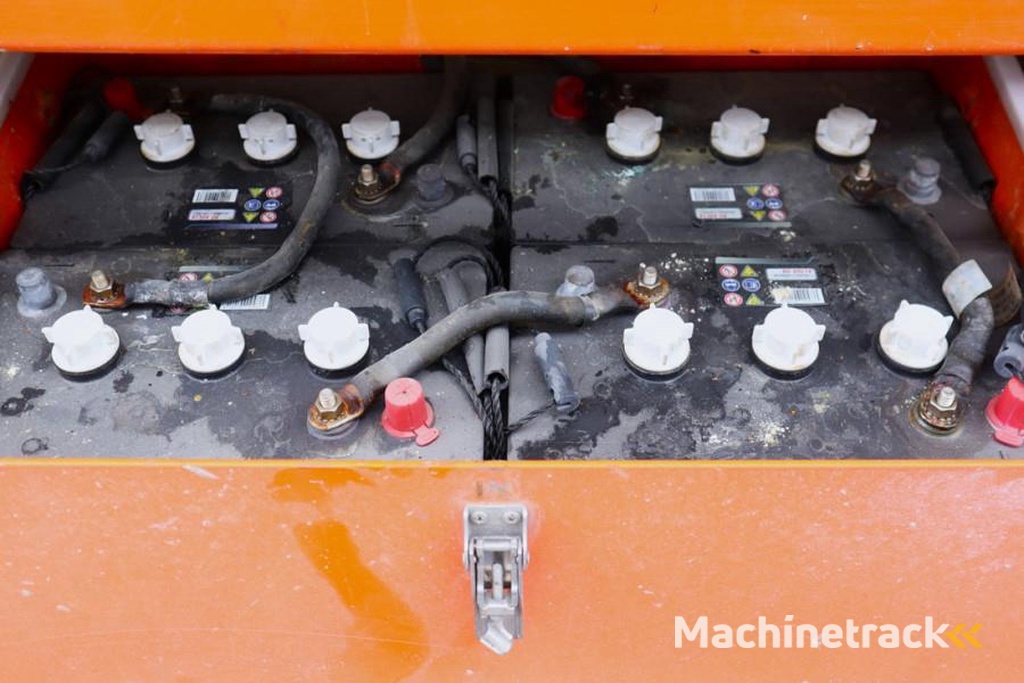 JLG 4069LE Electric, 14.2m Working Height, 360kg Capac