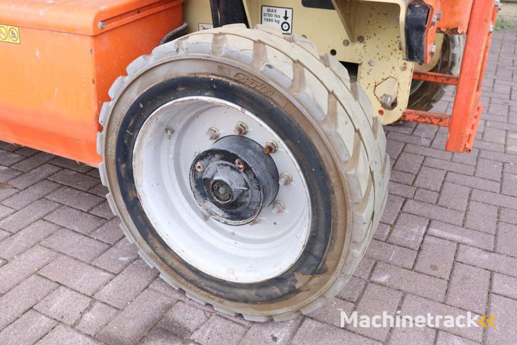 JLG 4069LE Electric, 14.2m Working Height, 360kg Capac