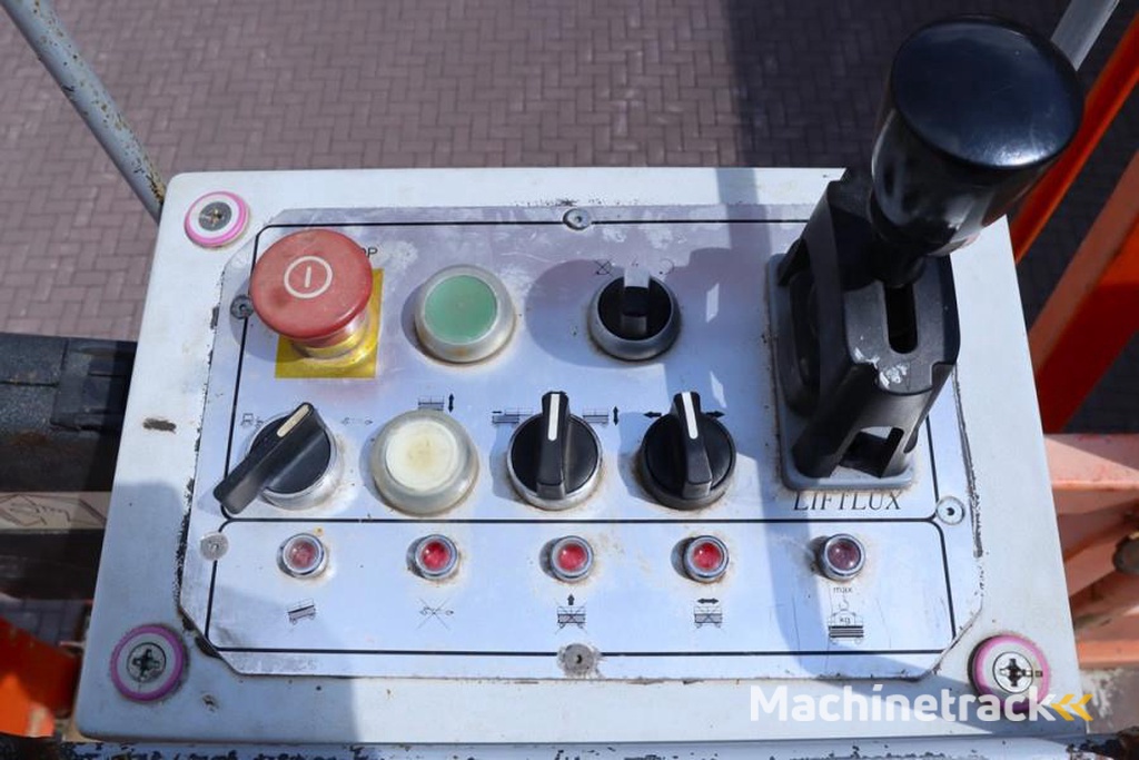 JLG SL320-30 Diesel, 4x4 Drive, 34m Working Height, 14