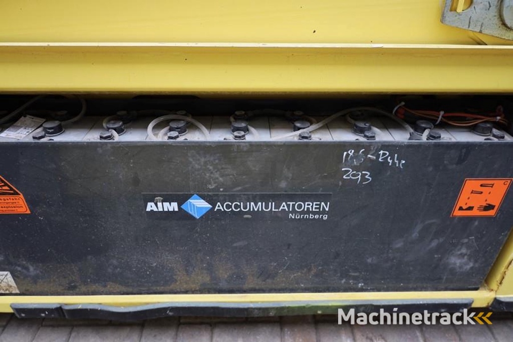 PB LIFT S195-12ES Electric, 19.6m Working Height, 700