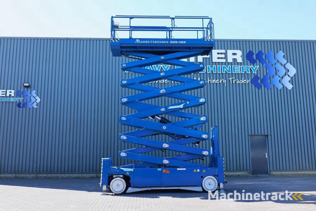 PB LIFT S225-12ES Electric, 22.5m Working Height, 450
