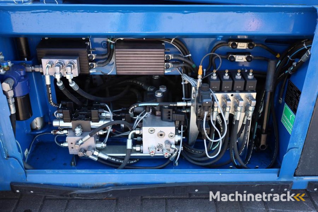 PB LIFT S225-12ES Electric, 22.5m Working Height, 450