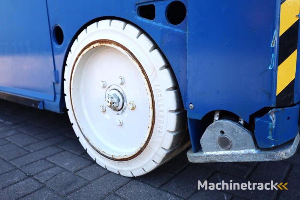 PB LIFT S225-12ES Electric, 22.5m Working Height, 450