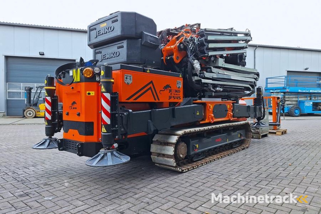 Jekko JF545CDH-2 Diesel/Electric powered, Remote Control