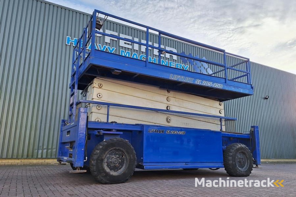 Liftlux SL205-25D4WDS/P Diesel, 4x4 Drive, Hydraulic Deck