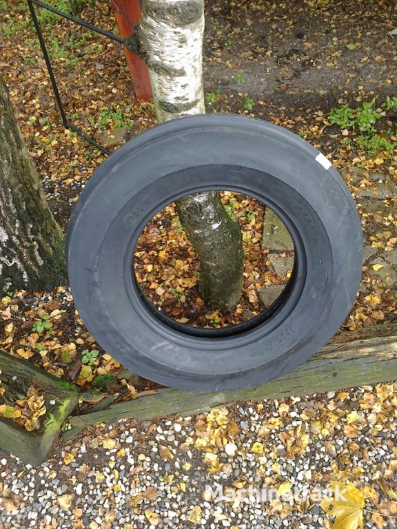 BKT tractorvoorbanden. 600x16    6PR     TF 9090  