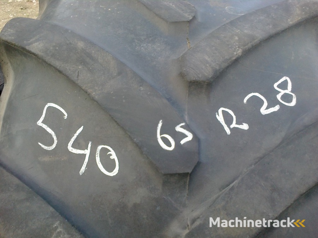 Michelin 540/65R28 bebruikte banden