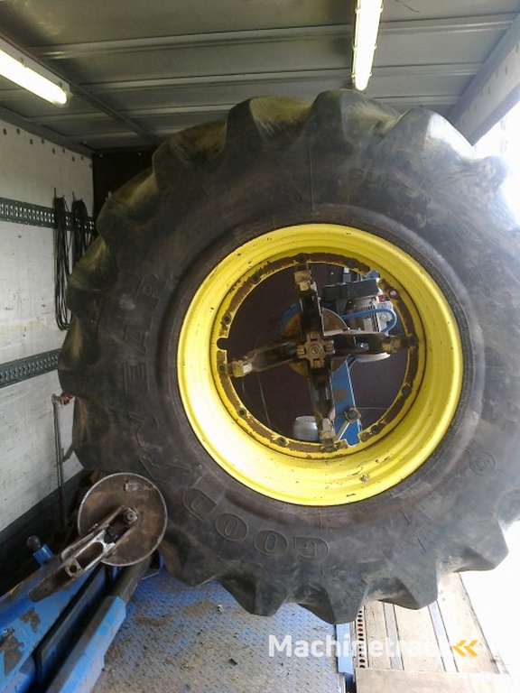 bave montage op locatie loaderbanden monteren