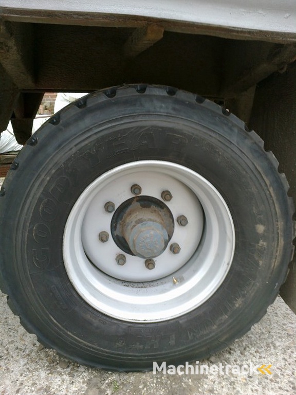 bave montage op locatie loaderbanden monteren