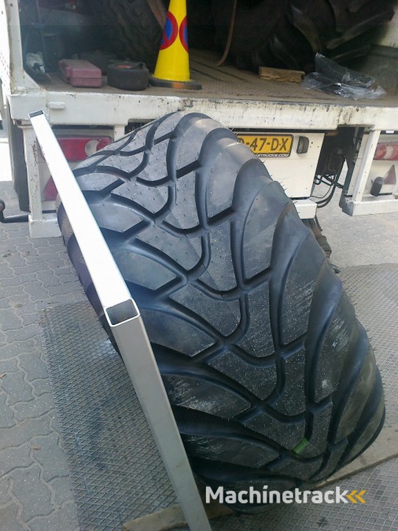 mitas   AR02 161D 560/60R22.5 radiaal