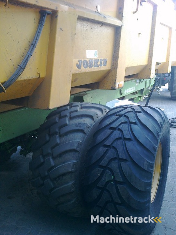 mitas   AR02 161D 560/60R22.5 radiaal