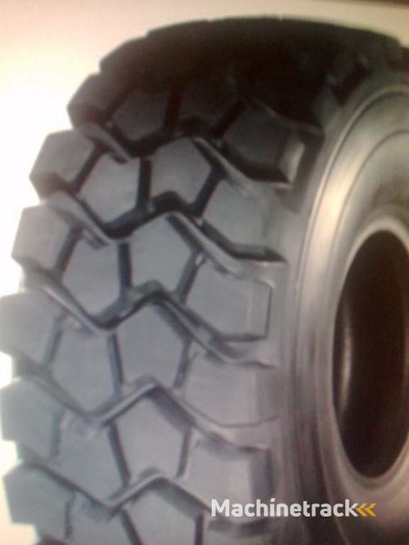 Michelin xadn 23.5R25 