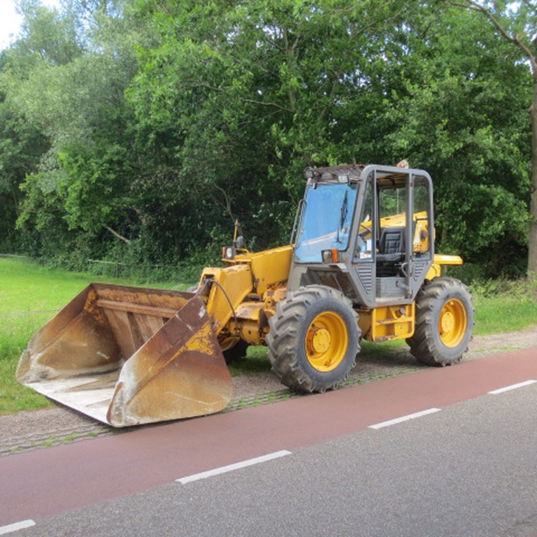 Gevraagd Tractoren en Landbouwmachines