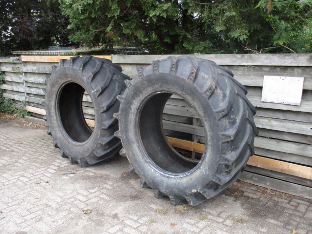 Trelleborg 700/65 R38 Banden
