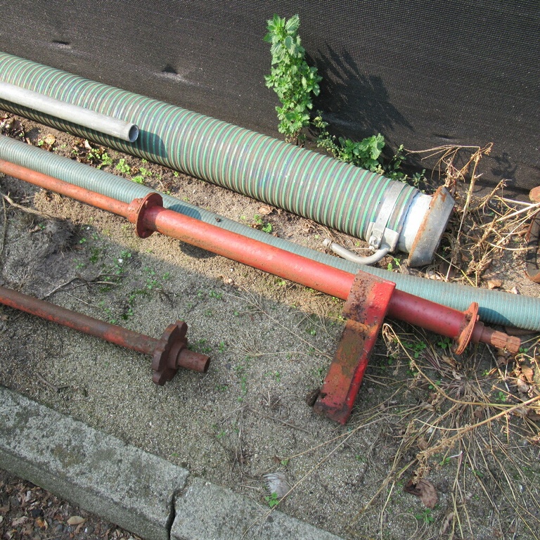 aandrijving en bodemketting voor Schuitemaker Silagewagen
