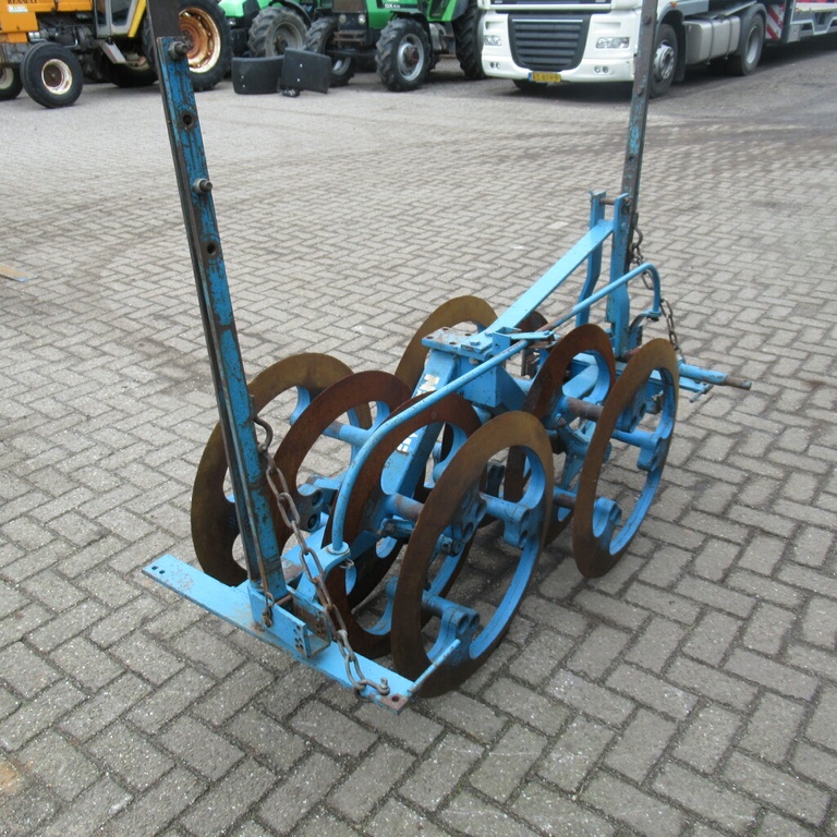LEMKEN VARIOPACK 80  vorenpakker voor 2 schaar ploeg