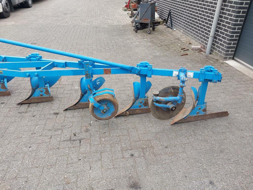 Lemken Glimmer 6 schaar rondgaande ploeg