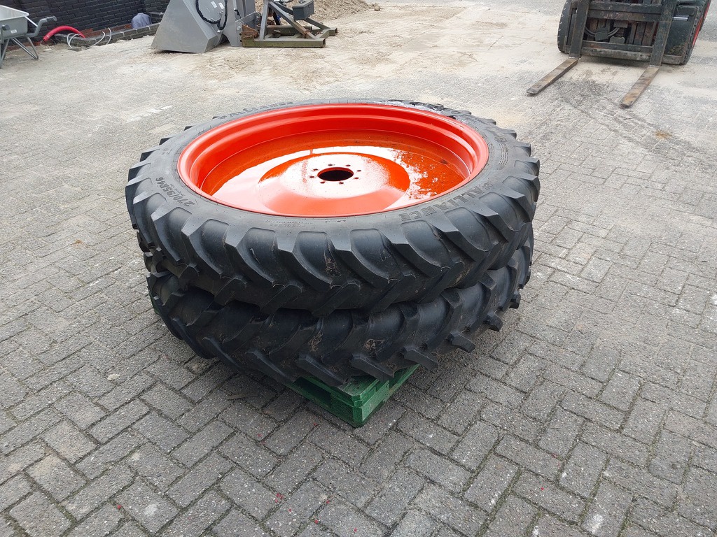 Cultuurwielen 270/95 R46 11.2 R46 kleine steek Claas / Renault
