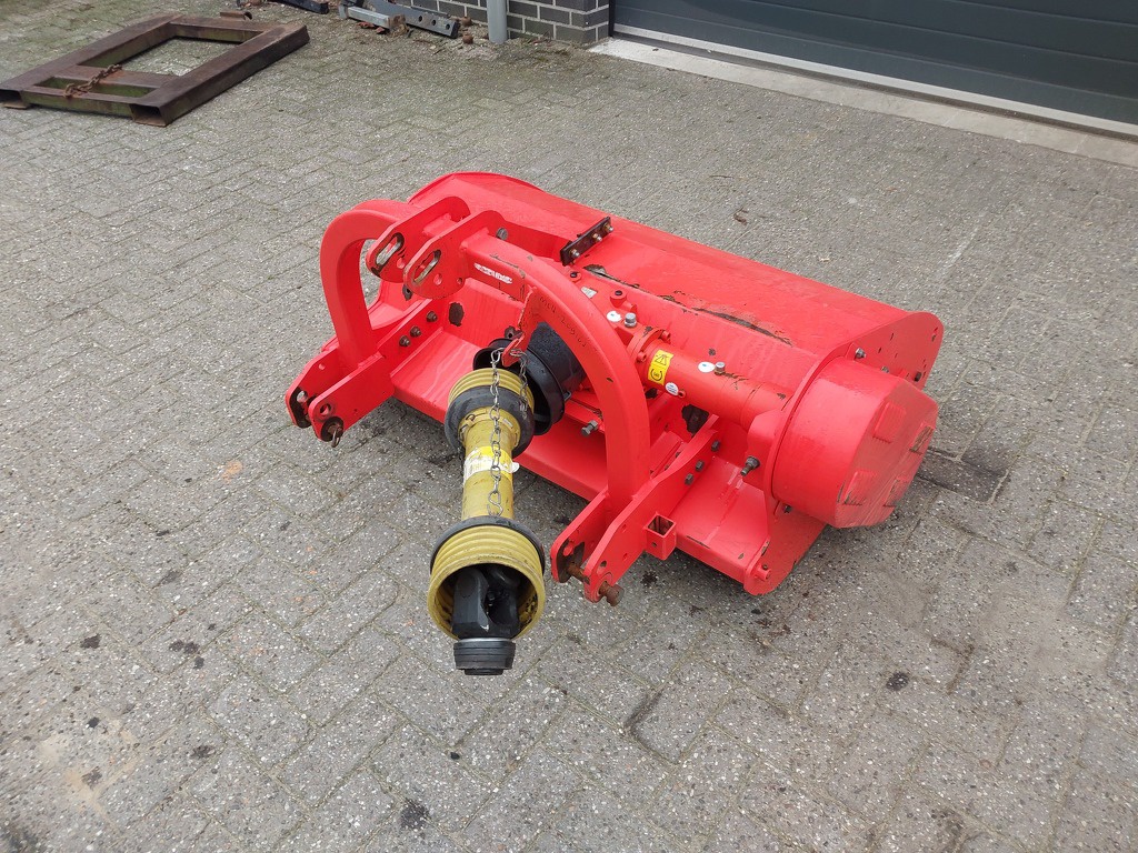 Maschio Brava 120 Klepelmaaier