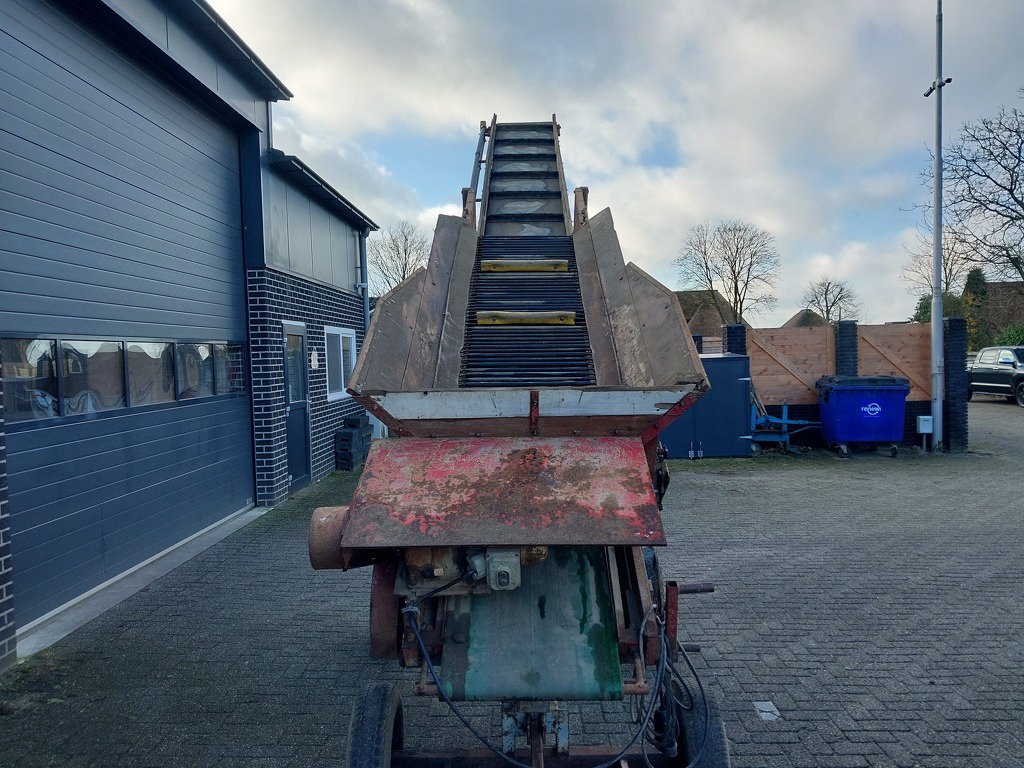 Hofstee Boxenvuller Transportband