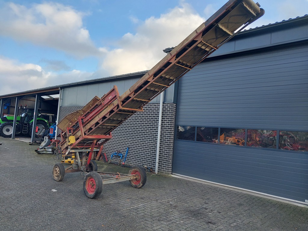 Hofstee Boxenvuller Transportband