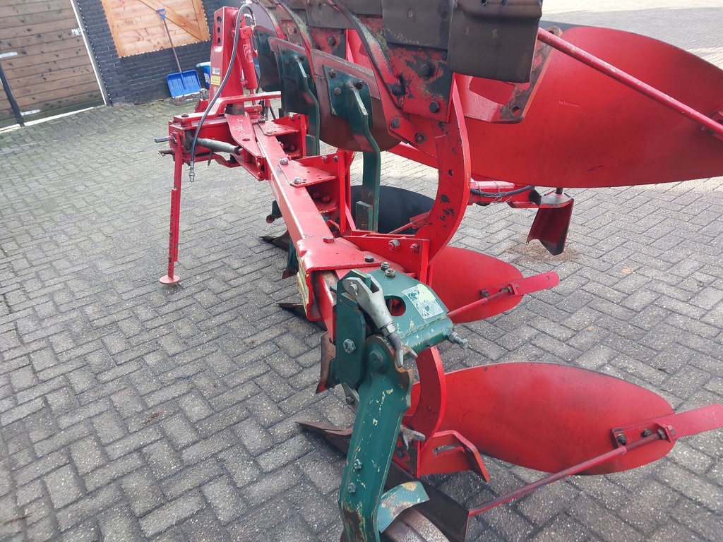 Vogel & Noot M 950  3 schaar ploeg