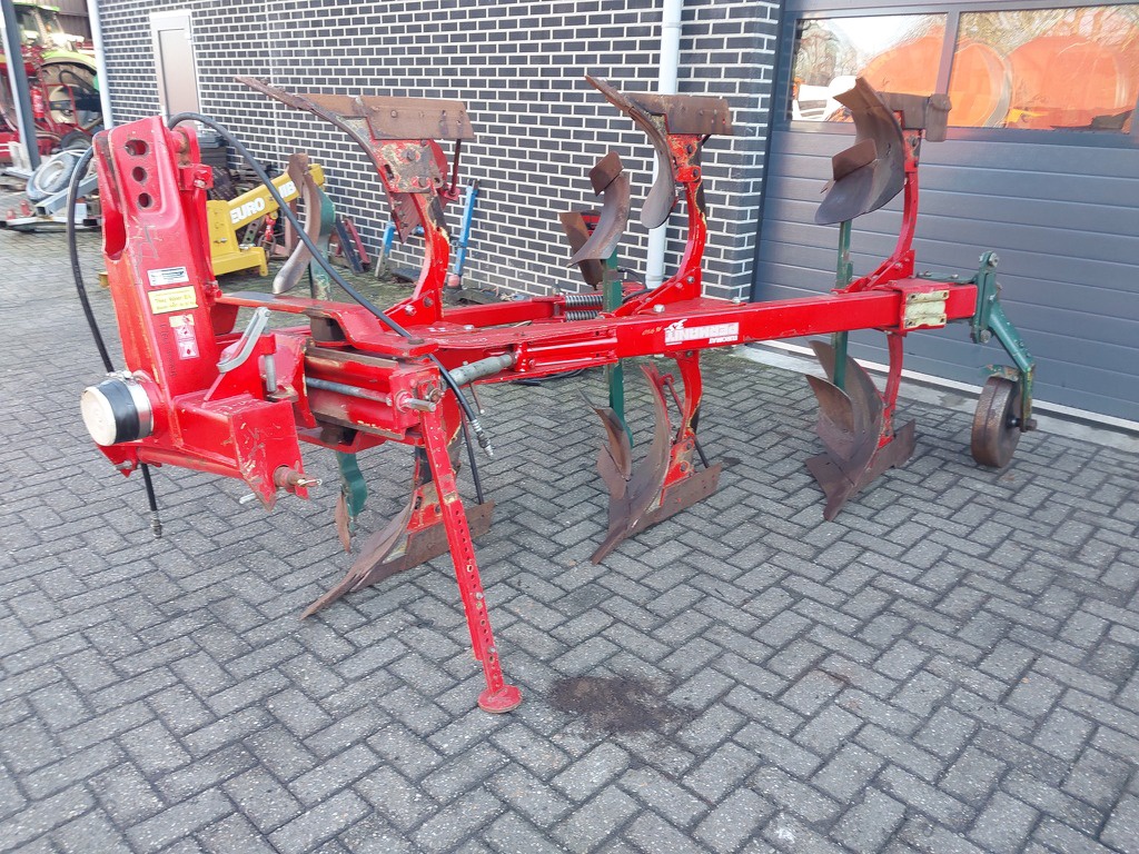 Vogel & Noot M 950  3 schaar ploeg