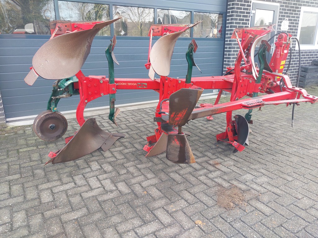 Vogel & Noot M 950  3 schaar ploeg