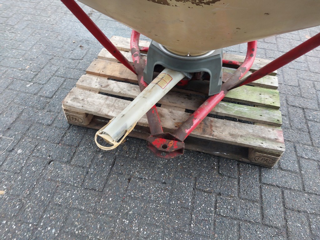 Vicon Pendelstrooier kunstmeststrooier