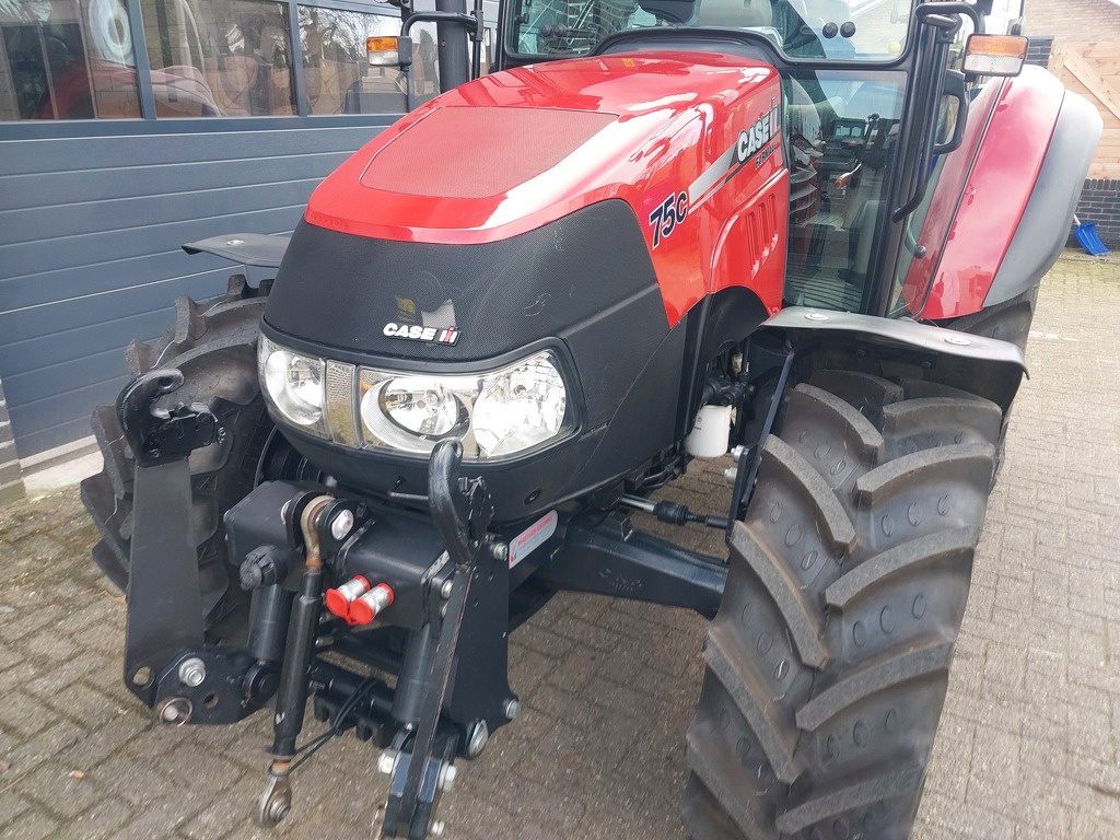 Case Farmall 75C