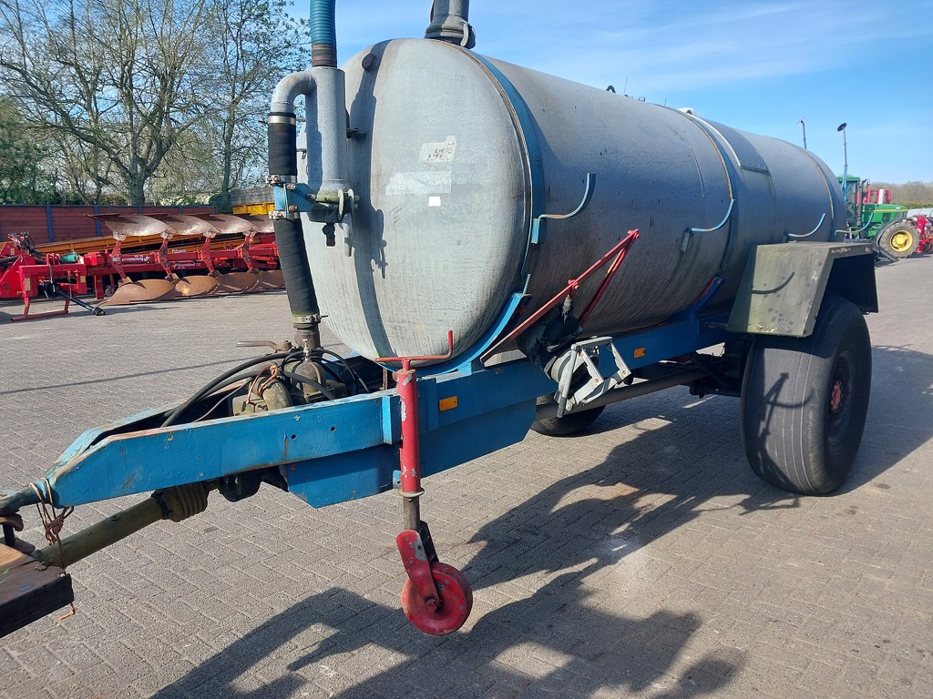 Bazzoli Mesttank 6500 liter