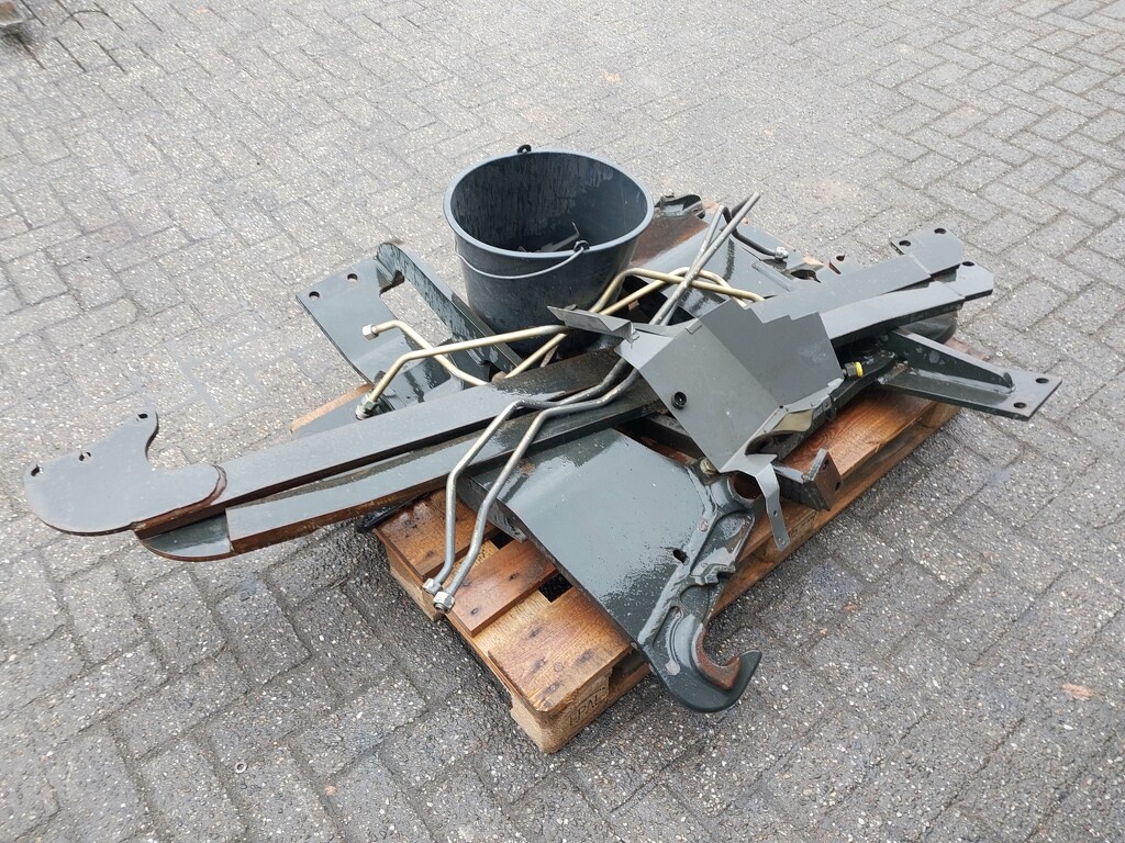 Mailleux voorlader steunen Fendt Vario 300 serie