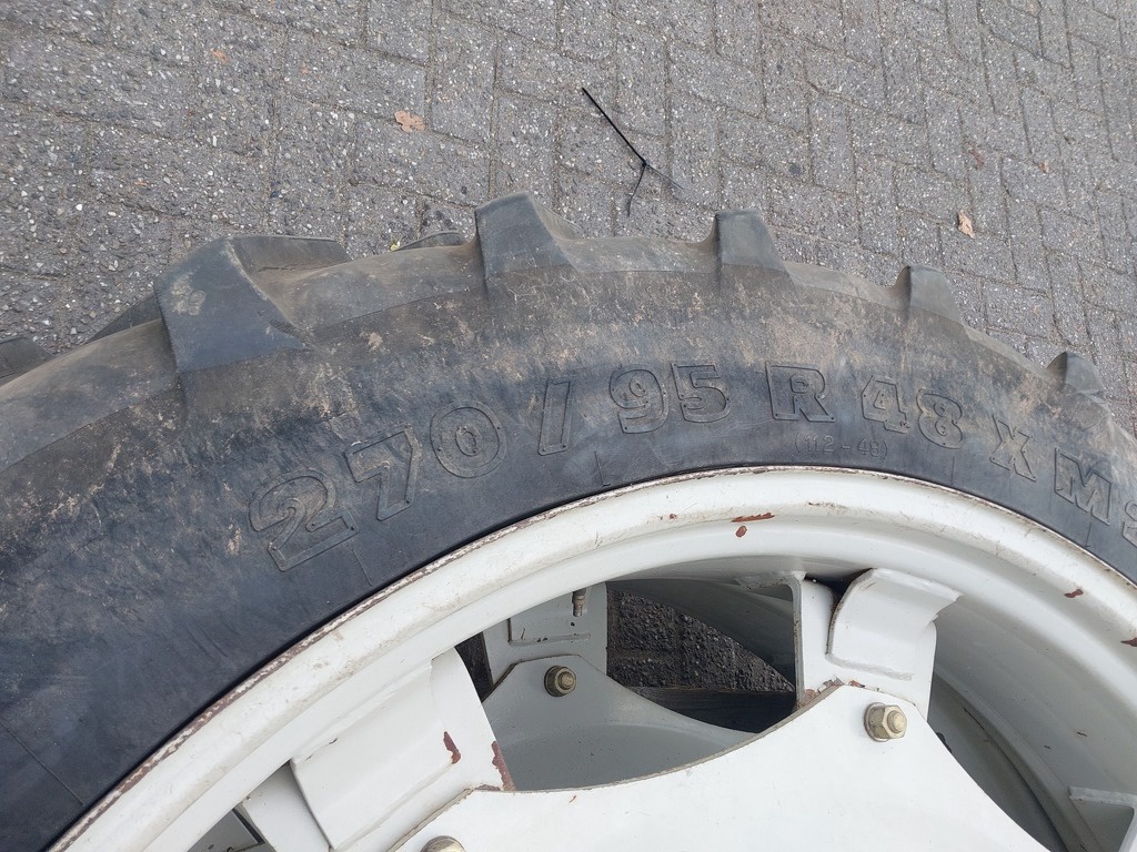 Cultuurwielen 270/95 R48 230/95 R32     11.2 R48 9.5 R32
