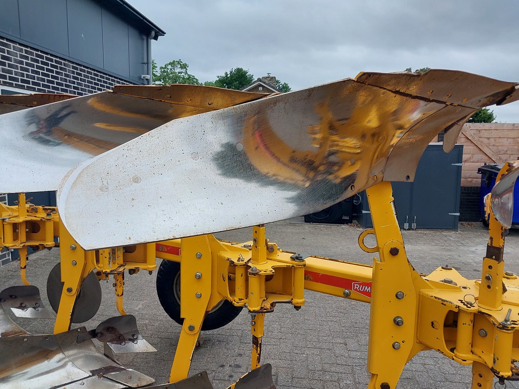 Rumptstad Optimus 480 V4+1  Vario  5 schaar ploeg