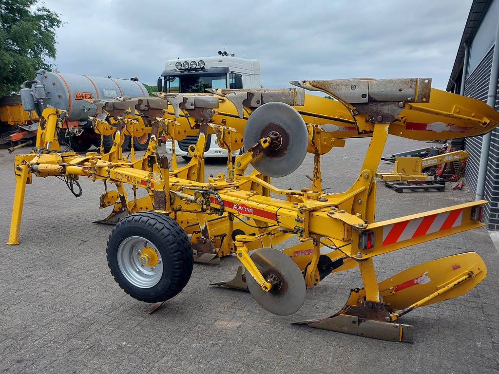 Rumptstad Optimus 480 V4+1  Vario  5 schaar ploeg