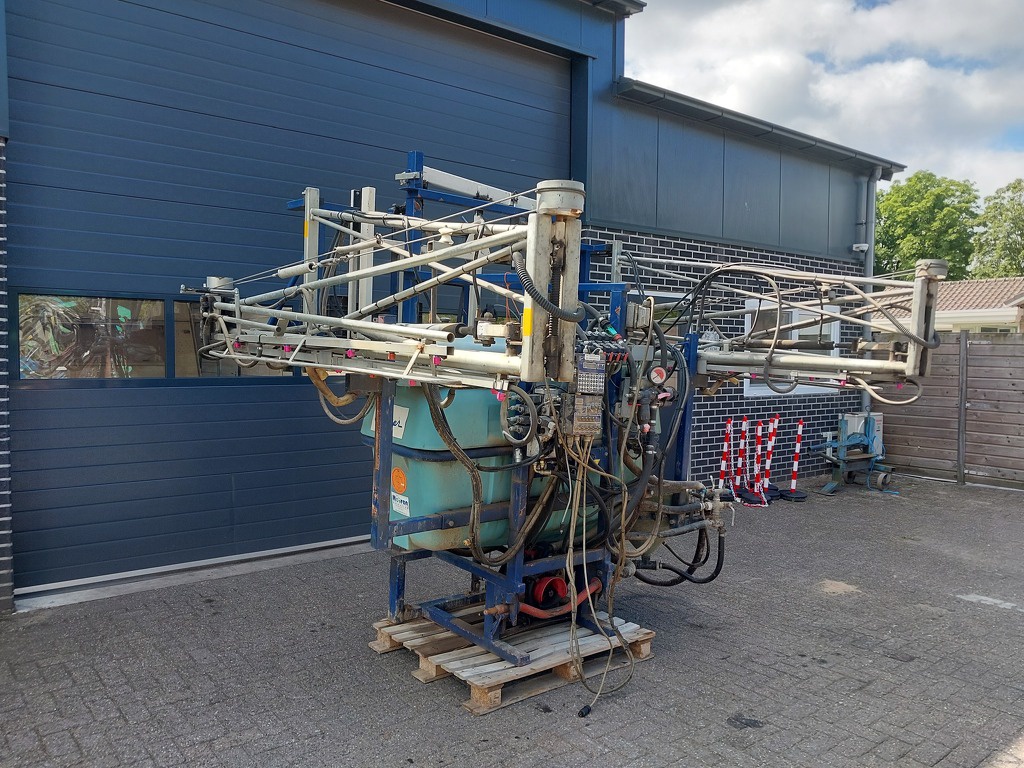 Sieger Veldspuit 15 meter breed 600 liter met computer