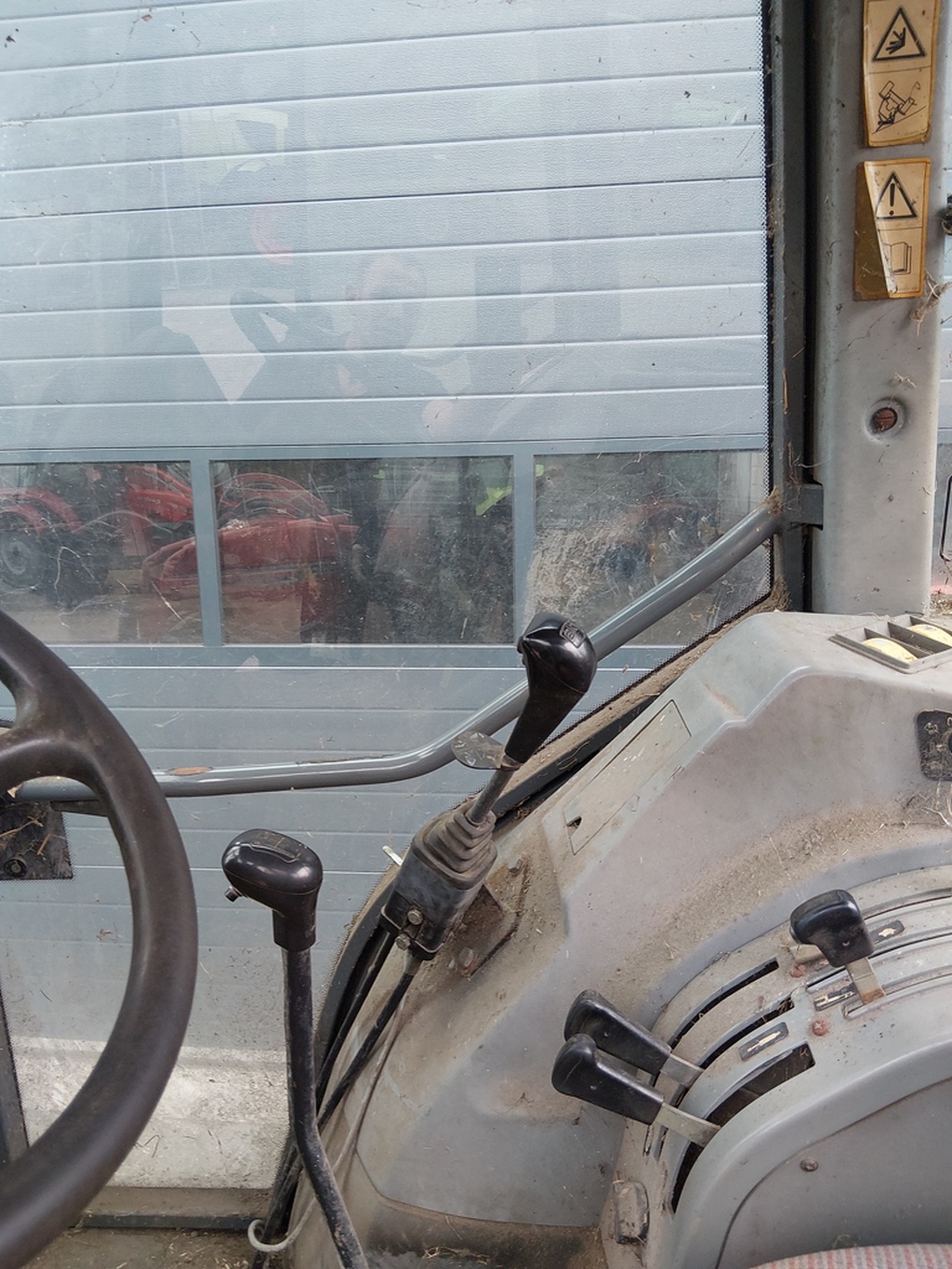 Massey Ferguson 4255 met Voorlader