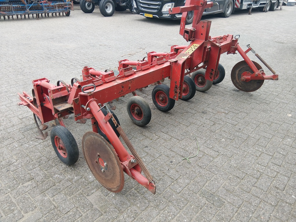 Gruse Schoffelmachine 6 rijen