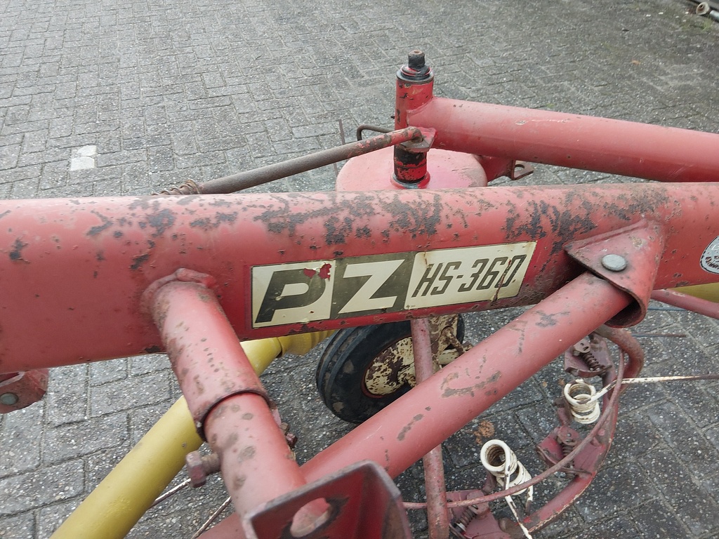PZ HS 360 Schudder / Hark Combinatie