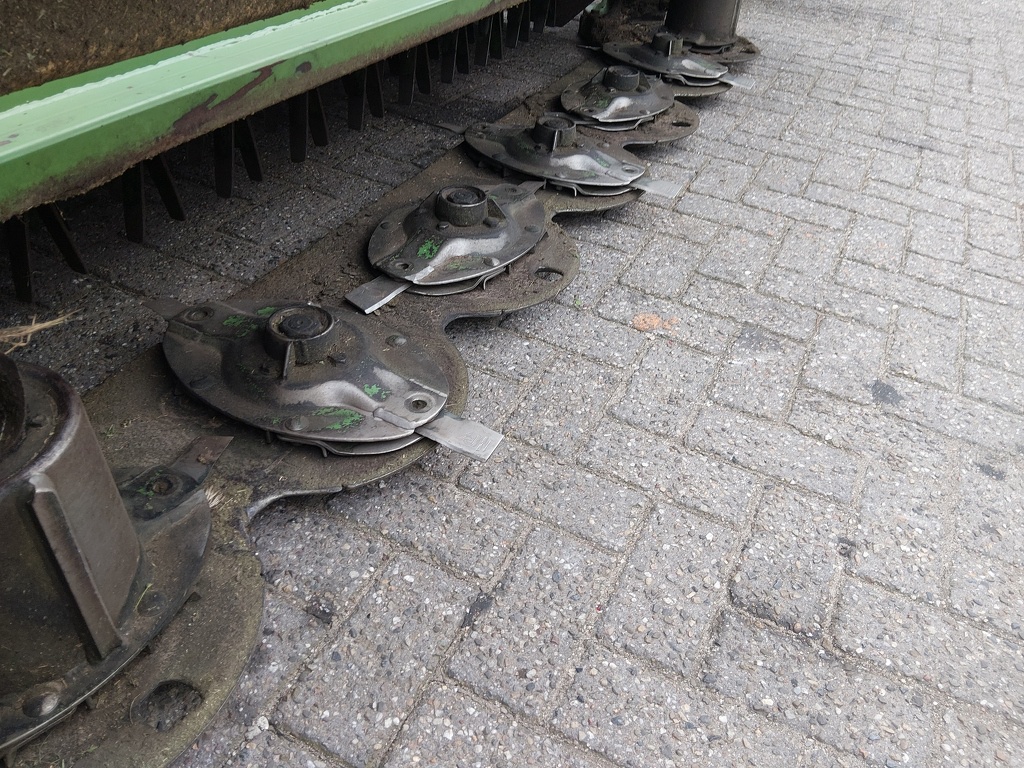 Krone AM 283 CV Grasmaaier met kneuzer