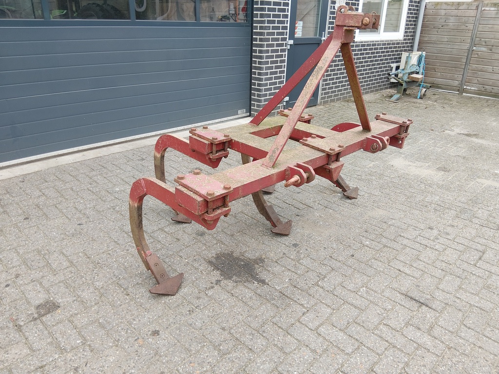 Woeler / Cultivator 5 tanden 2 meter breed